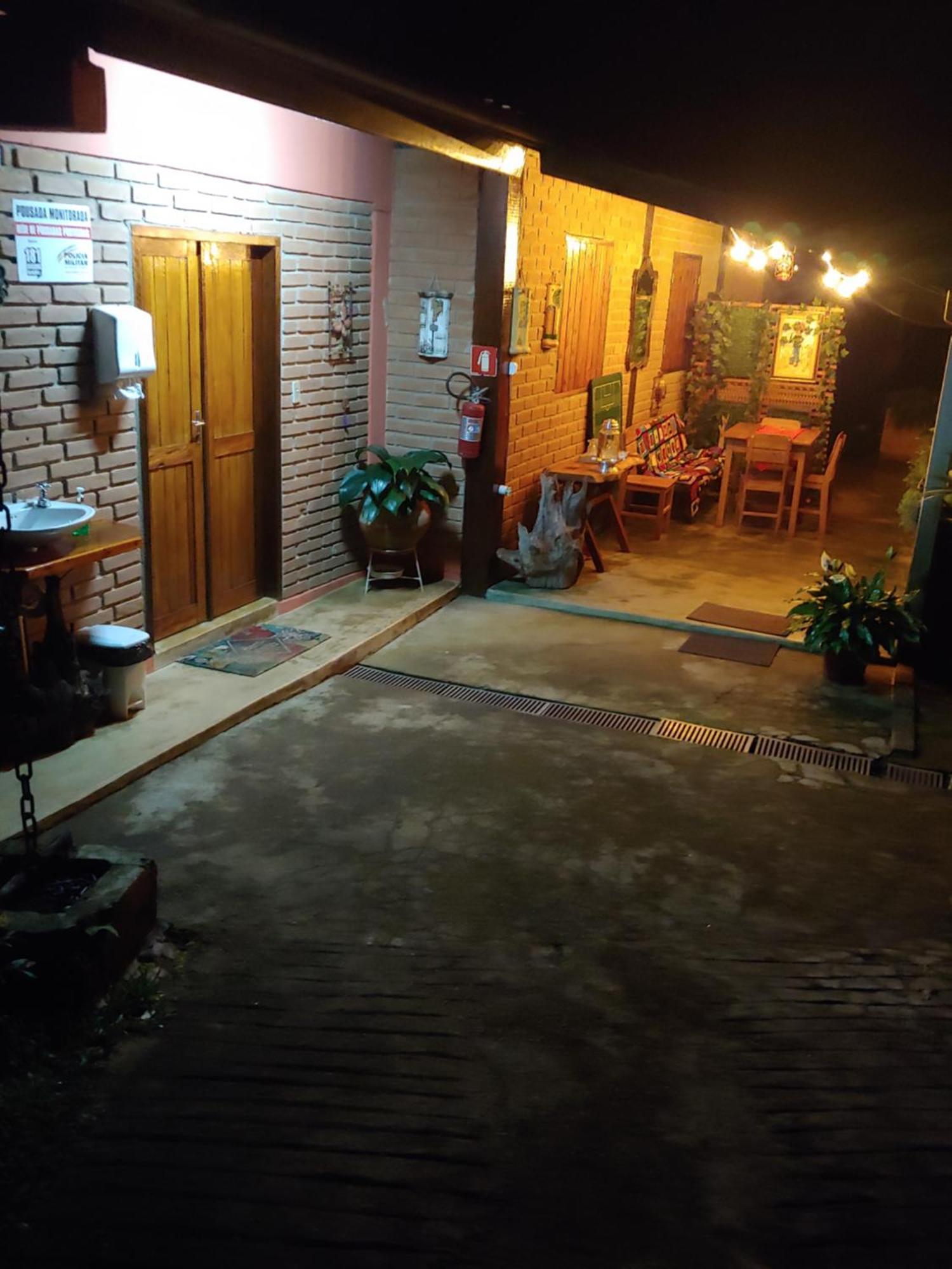 Pousada Recanto Da Vitoria Goncalves Exterior photo